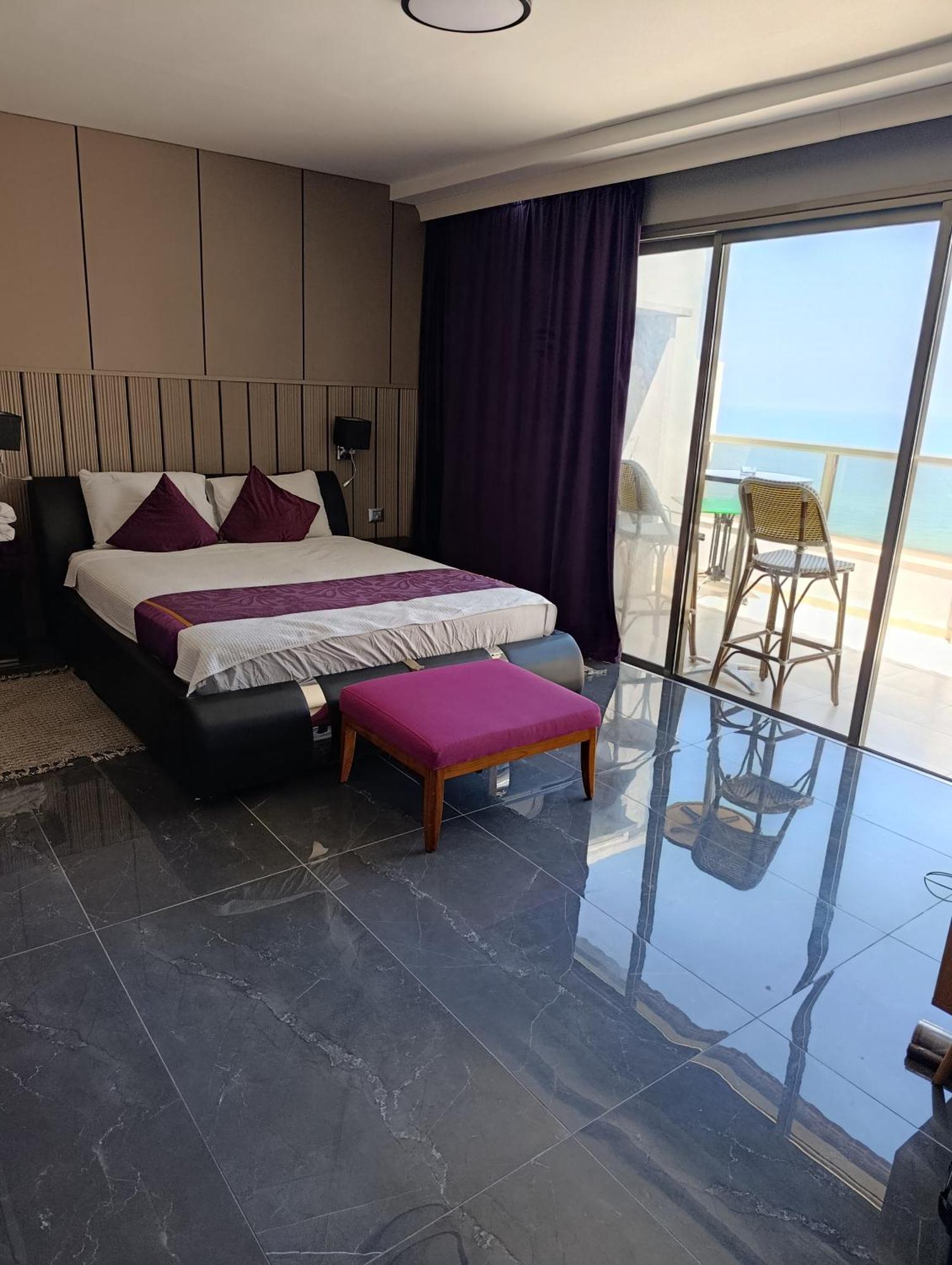 בת ים Penthouse Apartment On The Beach חדר תמונה