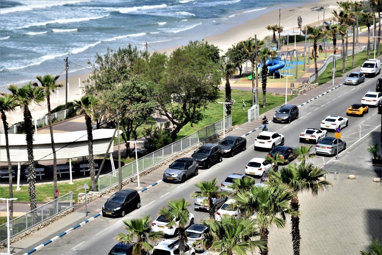 בת ים Penthouse Apartment On The Beach מראה חיצוני תמונה