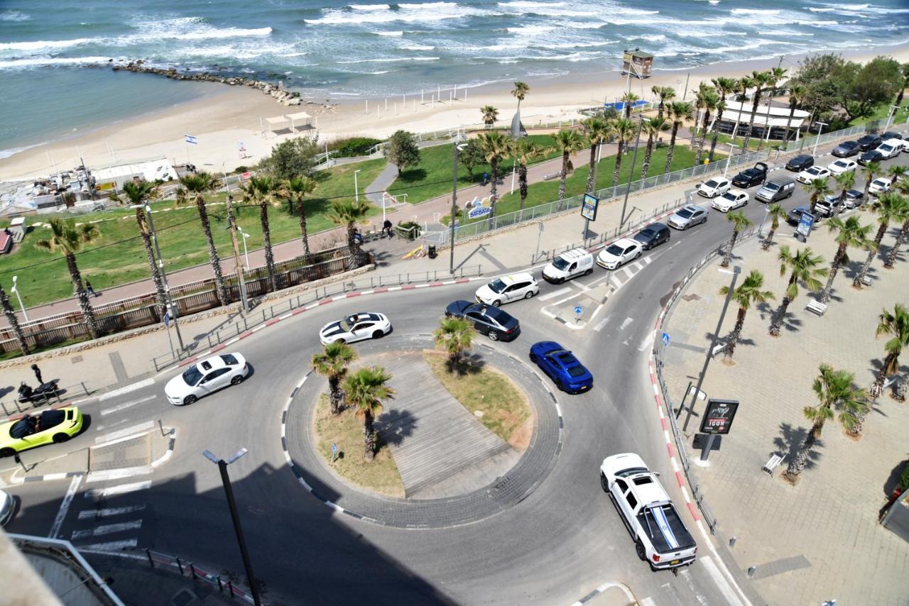 בת ים Penthouse Apartment On The Beach מראה חיצוני תמונה