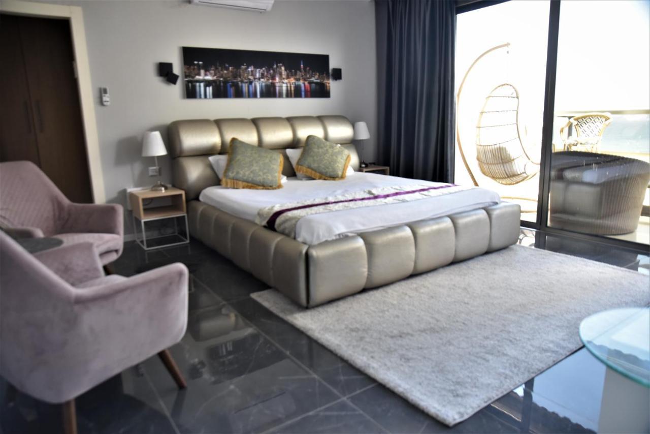 בת ים Penthouse Apartment On The Beach מראה חיצוני תמונה