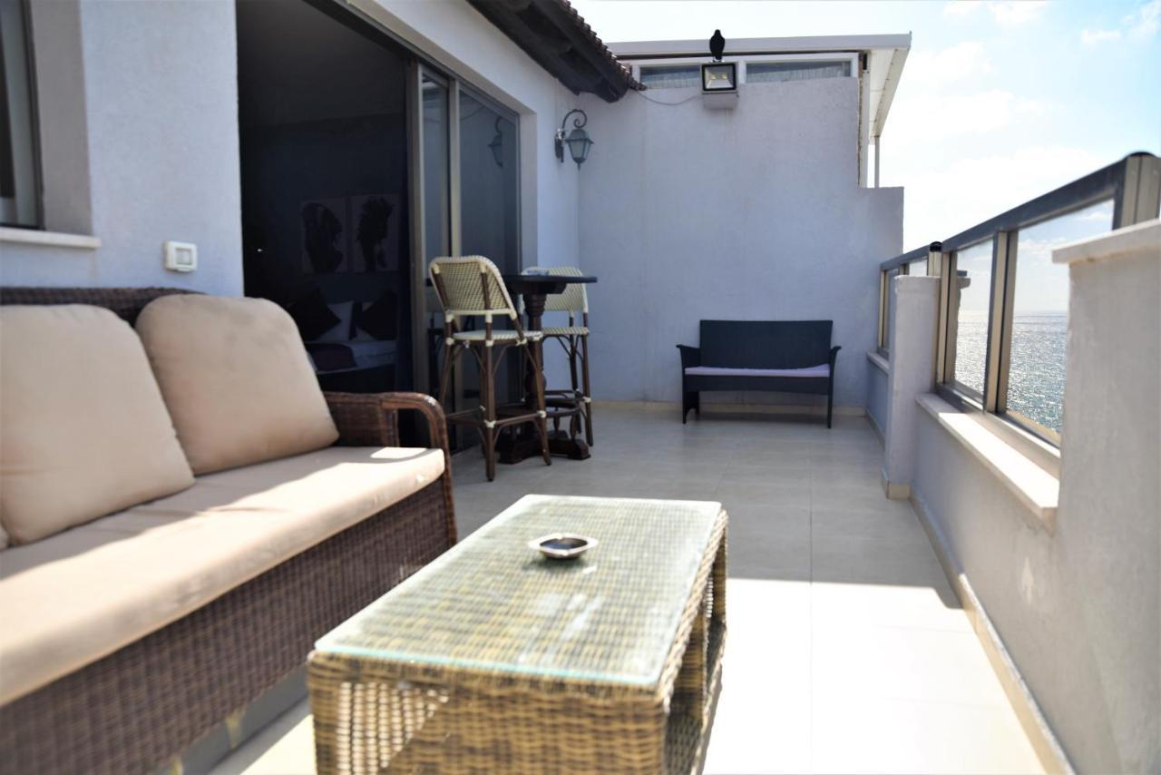 בת ים Penthouse Apartment On The Beach מראה חיצוני תמונה
