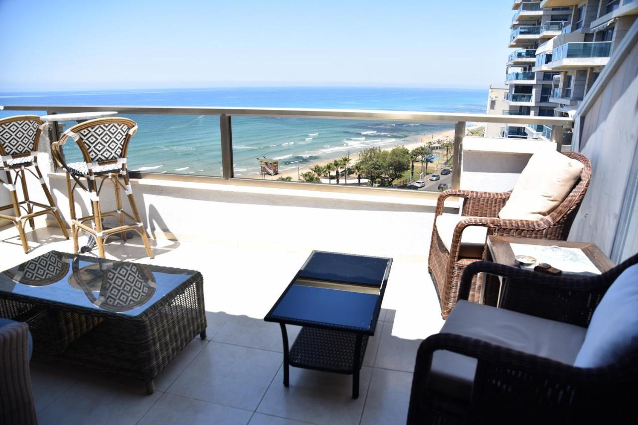 בת ים Penthouse Apartment On The Beach מראה חיצוני תמונה